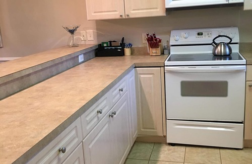 Central Myrtle Beach Condo | CANCELLATION WEEK IN JULY-SEE RATES- GREAT LOCATION! 2 BEDRM 2 BATH W ELEVATOR!