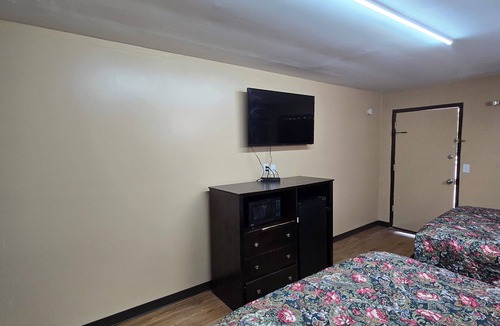 Ozark Hotel | Candle Light Motel