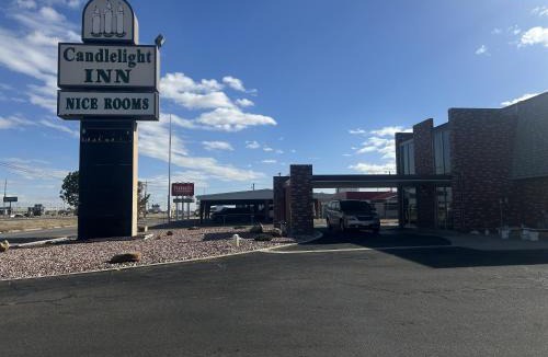Scottsbluff Hotel | Candlelight Inn by Capital O Scottsbluff