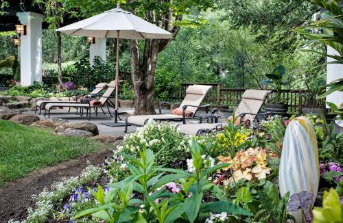 Browns Valley Bed & Breakfast | Candlelight Inn Napa Valley