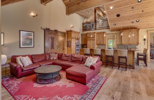 Carnelian Bay House | Candlelight Lodge - TLUXP