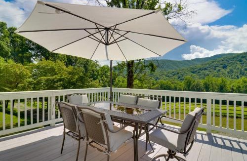 Candler House | Candler Cabin w/Deck & Mount Pisgah Views!
