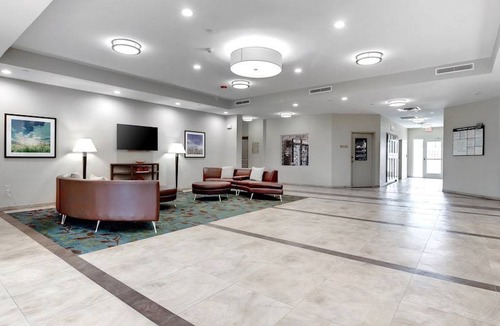 Waco Hotel | Candlewood Suites Waco, an IHG Hotel