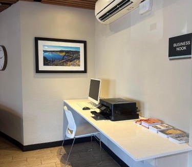 Round Rock Hotel | Candlewood Suites Austin-Round Rock by IHG