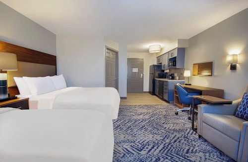 Amherst Hotel | Candlewood Suites Buffalo - Amherst by IHG