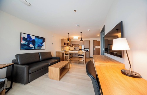 Trois-Rivieres Ouest Hotel | Candlewood Suites Trois Rivieres Ouest by IHG