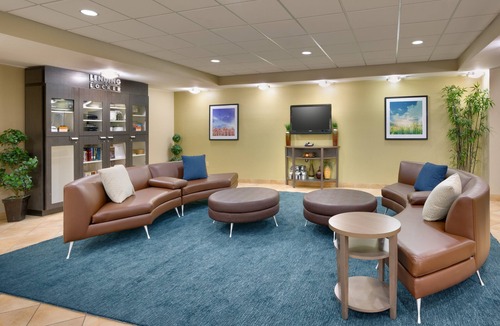 Plano Hotel | Candlewood Suites Dallas Plano East Richardson by IHG