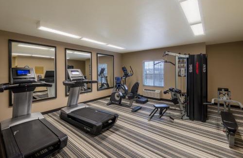 Del City Hotel | Candlewood Suites Del City by IHG