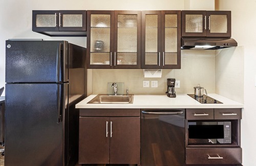 Pasadena Hotel | Candlewood Suites Houston - Pasadena by IHG