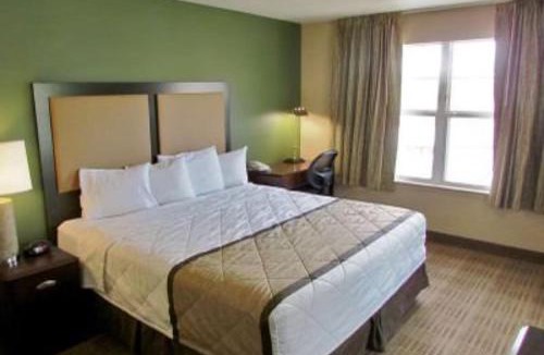 Webster Hotel | Candlewood Suites Houston Space Center - Webster