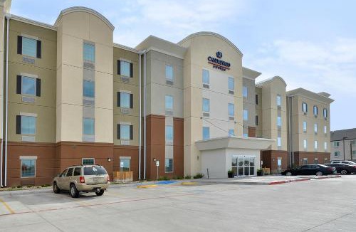 Monahans Hotel | Candlewood Suites Monahans by IHG