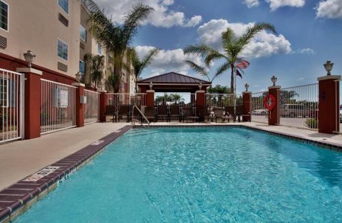 New Iberia Hotel | Candlewood Suites New Iberia by IHG