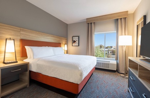 North Platte Hotel | Candlewood Suites North Platte by IHG