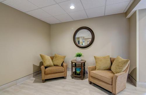 Richmond Hotel | Candlewood Suites Richmond - West Broad by IHG
