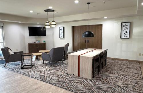 Roswell Hotel | Candlewood Suites Roswell by IHG