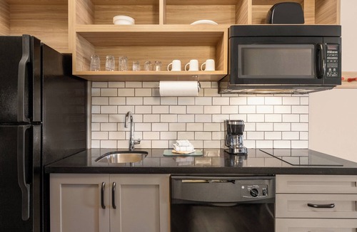 North San Antonio - SAT Hotel | Candlewood Suites San Antonio - Fort Sam Houston