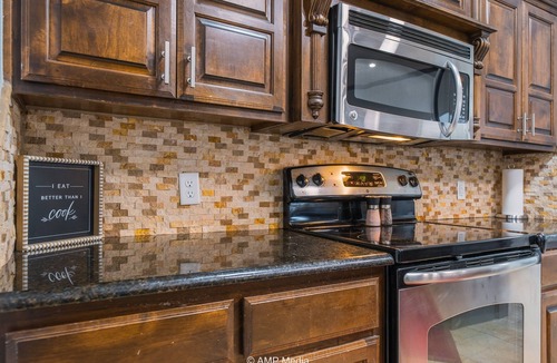 Abilene House | Candy Land Lane- 3 Bedrooms | Retro Game Room!