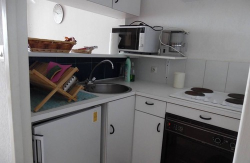 La Cote Radieuse Apartment | Canet Beach Studio Cabin with Parking - 4 Pers.