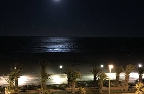 Le Grand Large Apartment | Canet-Plage,T2 face mer, 46m2,traversant, parking couvert, Clim mobile, wifi.