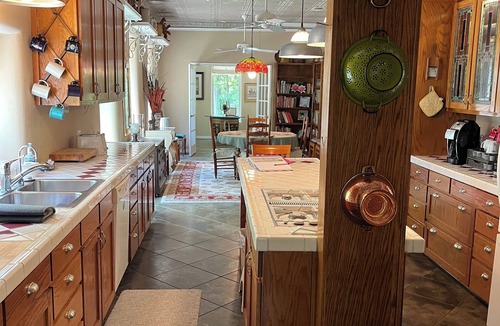 Gober House | Caney Acres - close to Bonham, Tx & Local Lakes. 45 minutes north of McKinney