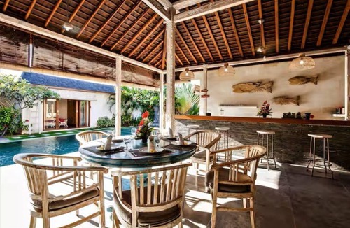 Padonan Villa | ❤Canggu Private 4BR Pool Villa❤Sundeck❤8" BEACH