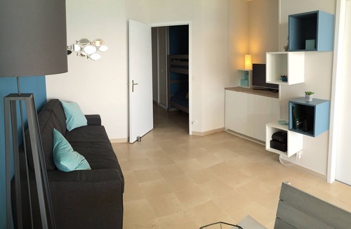 La Bocca Apartment | CANNES BORD DE MER FACE PLAGE