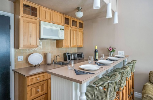 Downtown Cannon Beach Hotel | Cannon Beach Hotel Collection