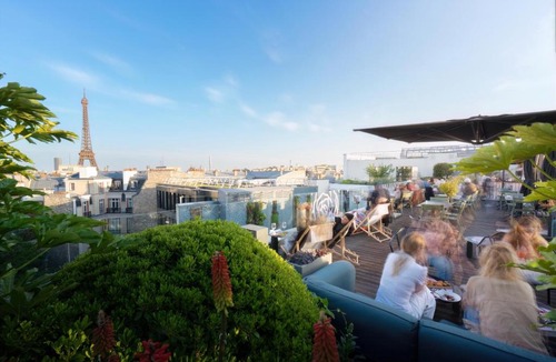 Porte-Dauphine Hotel | Canopy By Hilton Paris Eiffel Tower