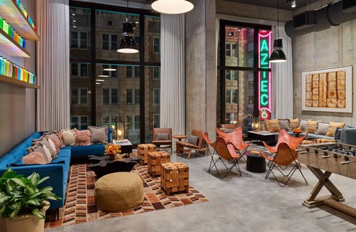 Downtown San Antonio Hotel | Canopy by Hilton San Antonio Riverwalk