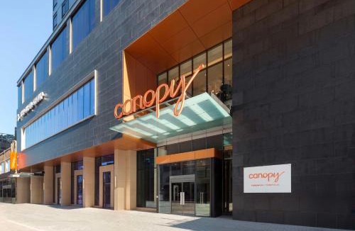 Upper Jarvis Hotel | Canopy By Hilton Toronto Yorkville