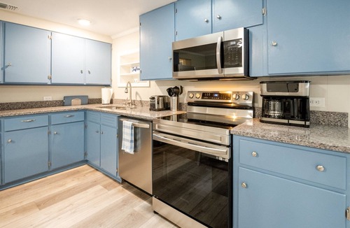Amelia City House | Canopy Cottage - Pet Friendly! | 4 Bed, 2 Bath