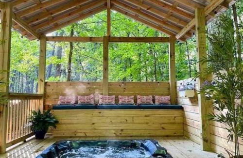 Mentone House | Canopy Woods - 2 beautiful homes with a hot tub
