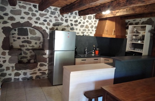 Saint-Projet-de-Salers House | Cantalien House