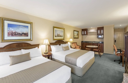 Forest Hill Hotel | Canterbury International Hotel