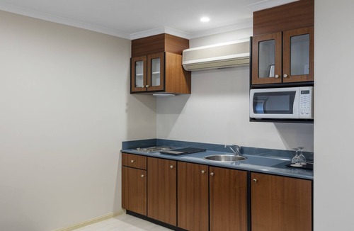 Forest Hill Hotel | Canterbury International Hotel