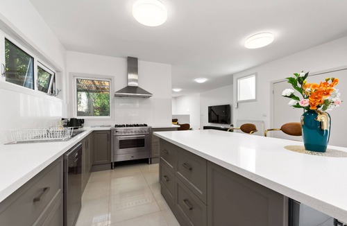 Canterbury Villa | Canterbury Villa 7BRM for Big Group