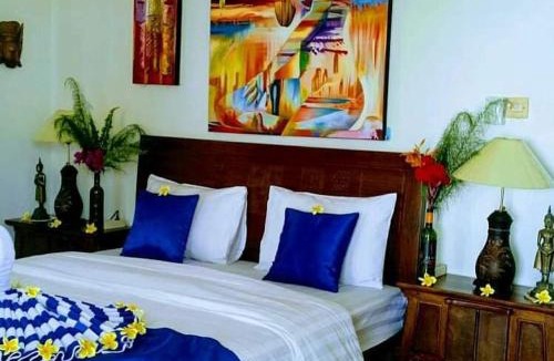 Temukus Apartment | Cantik Villa Tugu Belanda