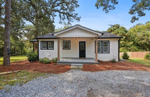 Canton House | Canton Charmer - Modern 2BR Bungalow