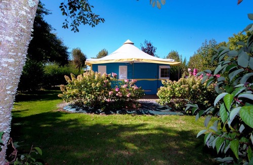 Ferel House | Canvas bungalow near Pénestin- Camping Les Rives de Vilaine **