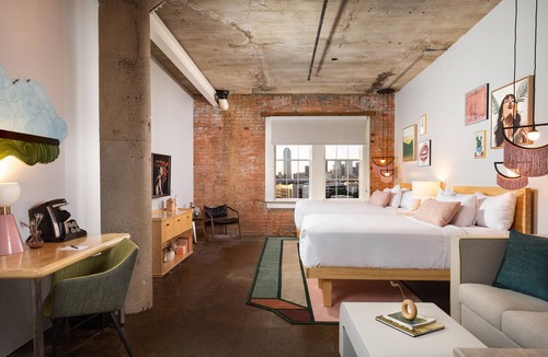 Cedars Hotel | Canvas Hotel Dallas