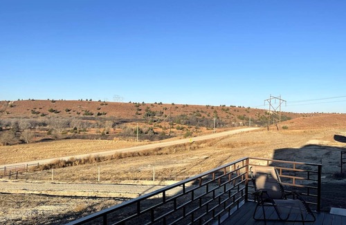 Russell House | Canyon Acres Ranch Horse-Friendly Kansas Retreat