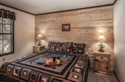 Ruidoso Ski Chalet | Canyon Cabins