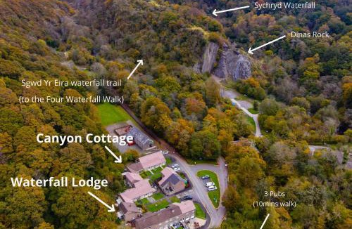 Pontneddfechan House | Canyon Cottage