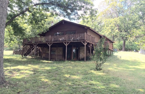 Dougherty Cabin | Canyon Hill Cabin- set in the hollers of Dougherty between Sulphur & Davis, OK.