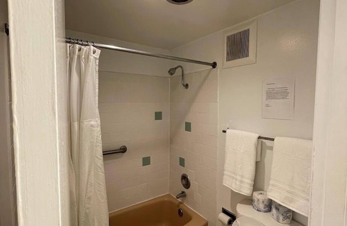 Lewiston Hotel | Canyon Inn