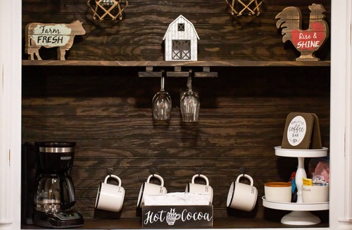 Canyon Lake Ski Chalet | Canyon Lake Farmhouse with Fire Pit & Hot Tub!