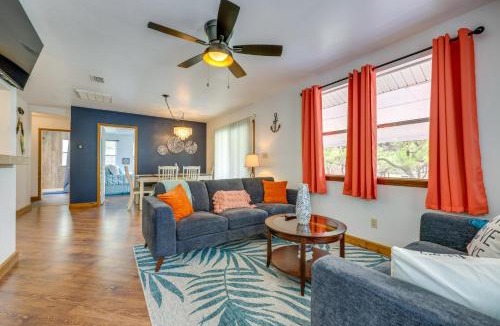 Canyon Lake House | Canyon Lake Home w/Resort Amenities & Fire Pit!