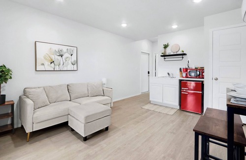 Canyon Lake House | Canyon Lake Retreat | 16 Units for Groups