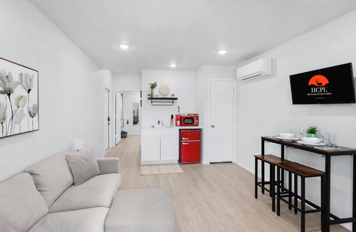 Canyon Lake House | Canyon Lake Retreat | 16 Units for Groups