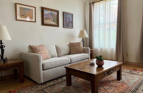 Bisbee Hotel | Canyon Rose Hotel